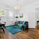 Edw19 - Stylish 2-Bed, 2-Bath Townhose In Drummoyne