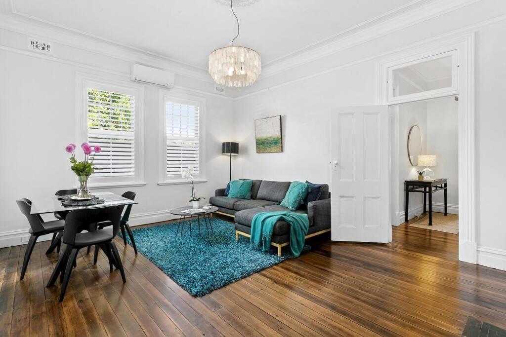 Holiday home Edw19 - Stylish 2-Bed, 2-Bath Townhose In Drummoyne Sydney