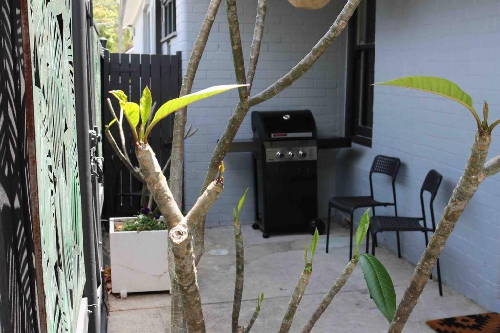 Edw19 - Stylish 2-Bed, 2-Bath Townhose In Drummoyne Holiday home Sydney